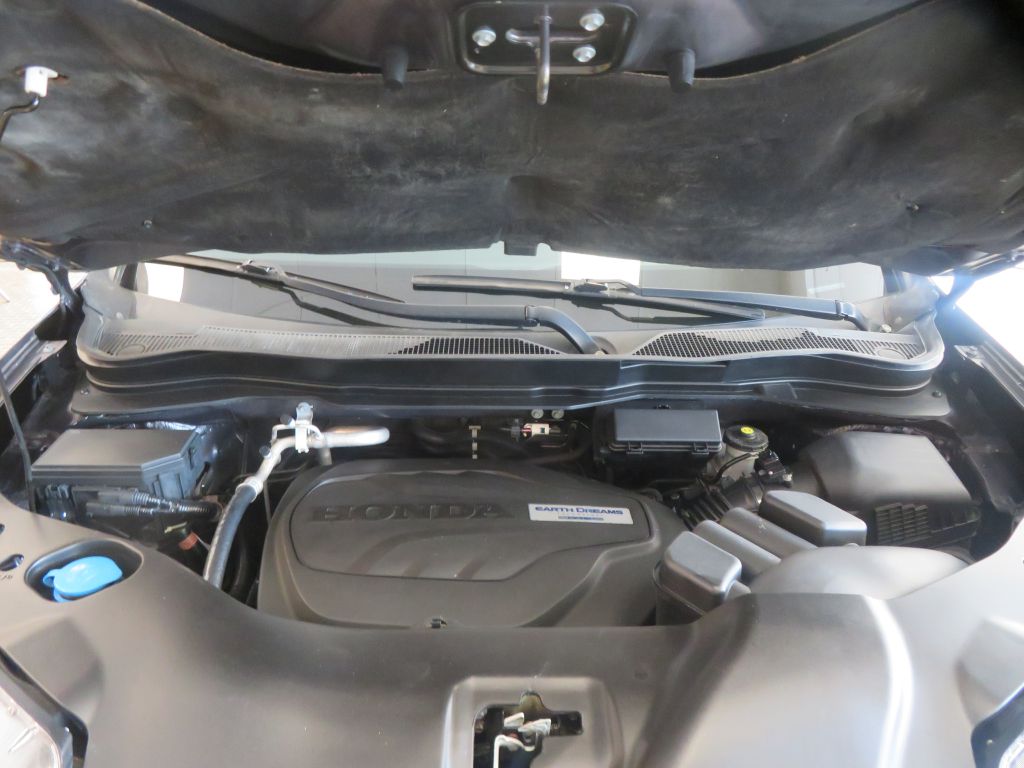 Photo 53 of this HONDA PILOT