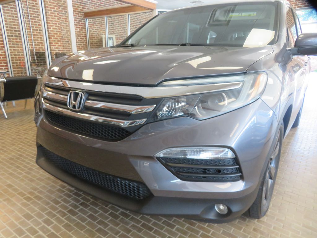 Photo 59 of this HONDA PILOT