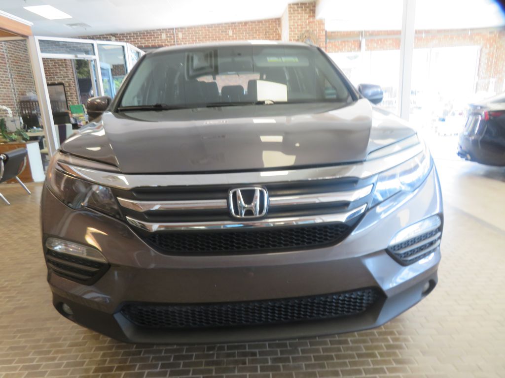 Photo 60 of this HONDA PILOT
