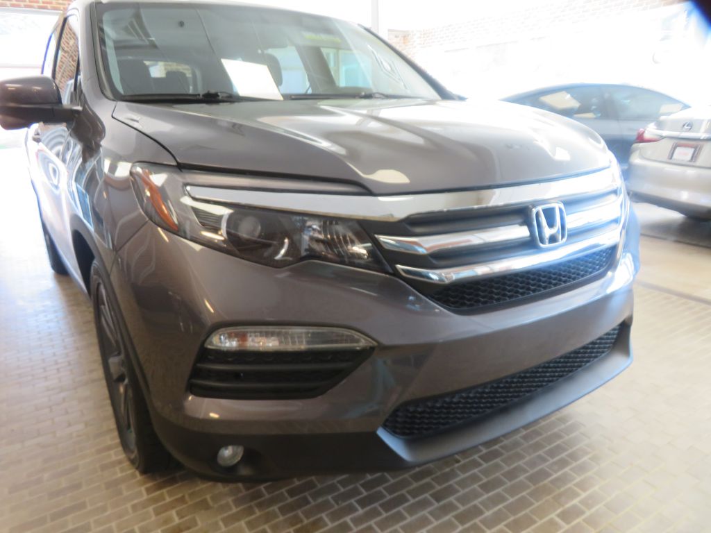 Photo 61 of this HONDA PILOT