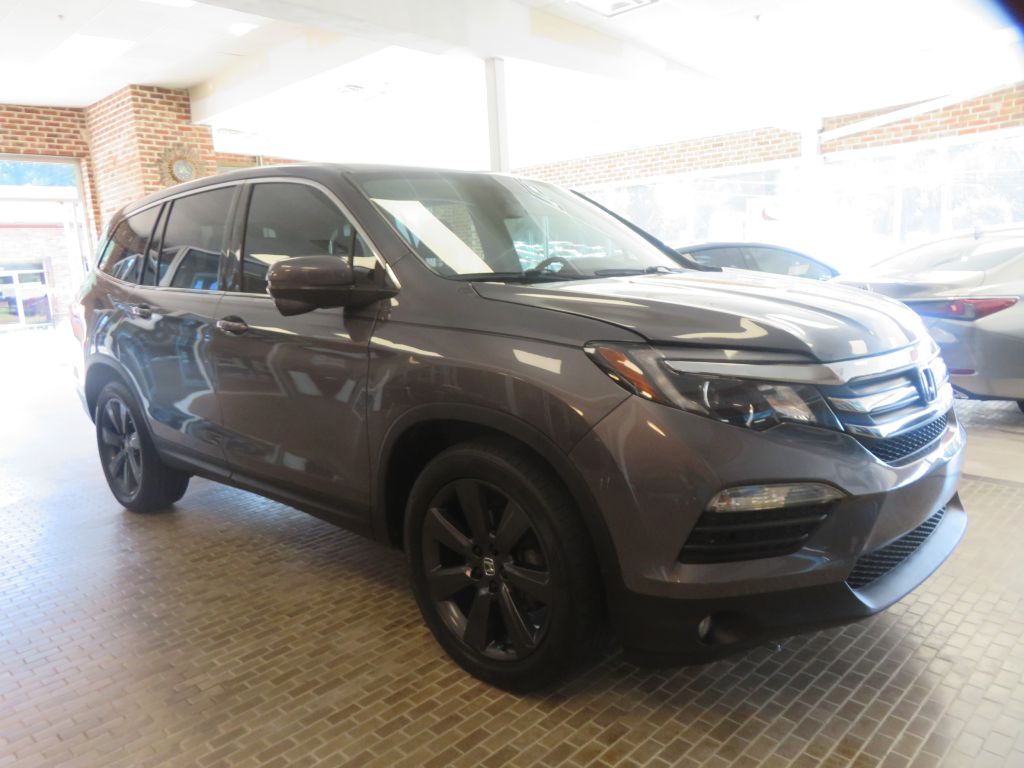 Photo 62 of this HONDA PILOT