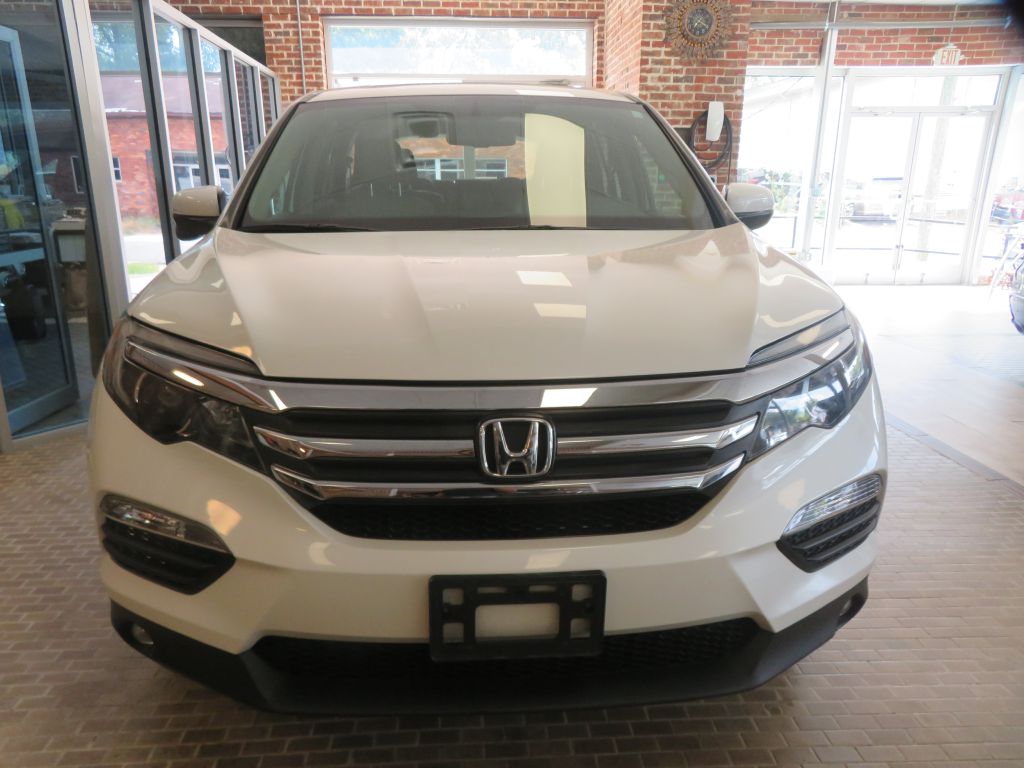 Photo 2 of this HONDA PILOT