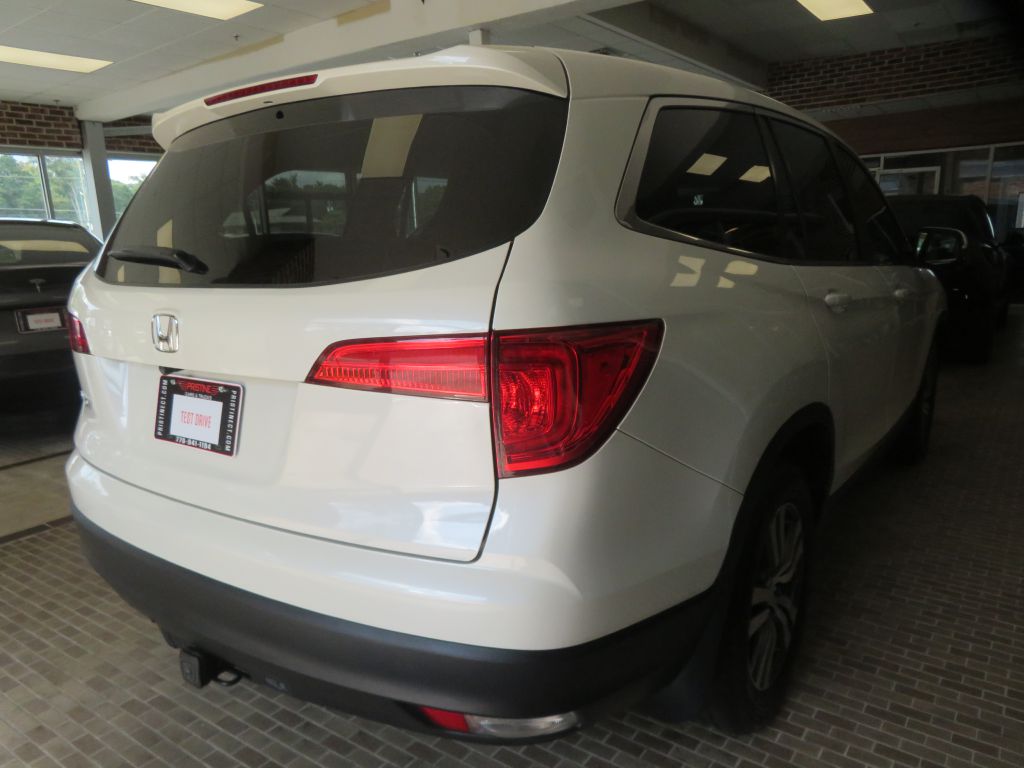Photo 4 of this HONDA PILOT
