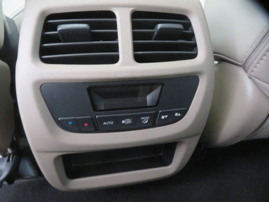 Photo 53 of this HONDA PILOT