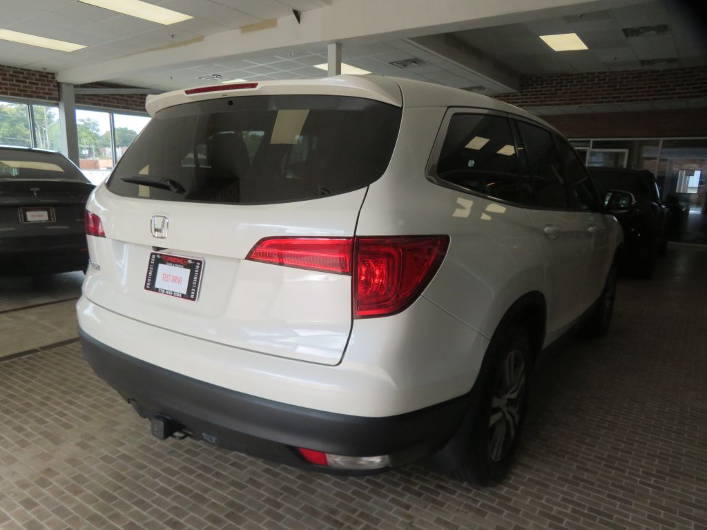 Photo 66 of this HONDA PILOT