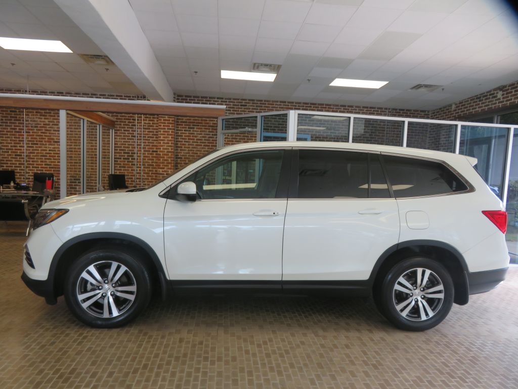 Photo 75 of this HONDA PILOT