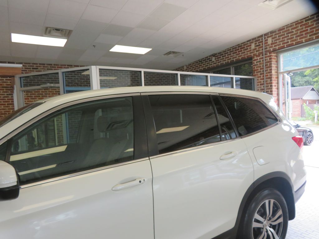 Photo 76 of this HONDA PILOT