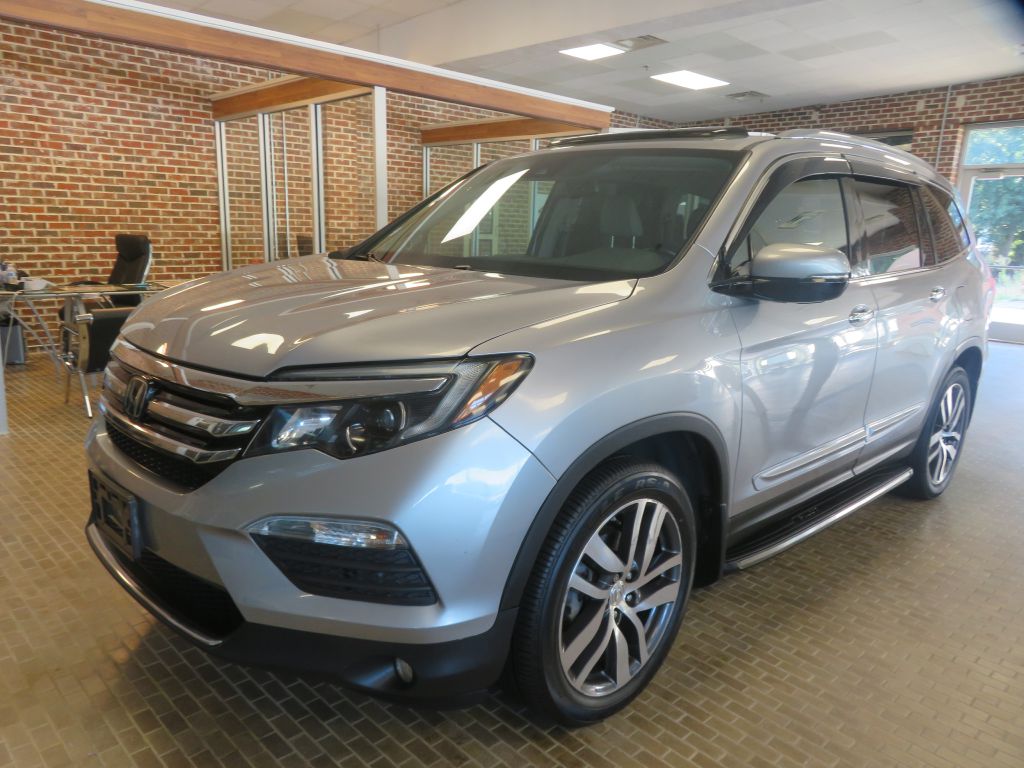 2017 HONDA PILOT
