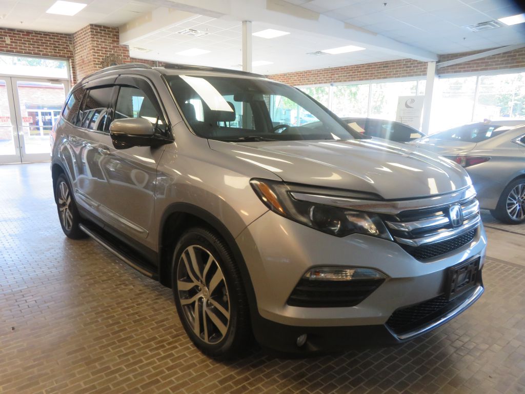 Photo 3 of this HONDA PILOT