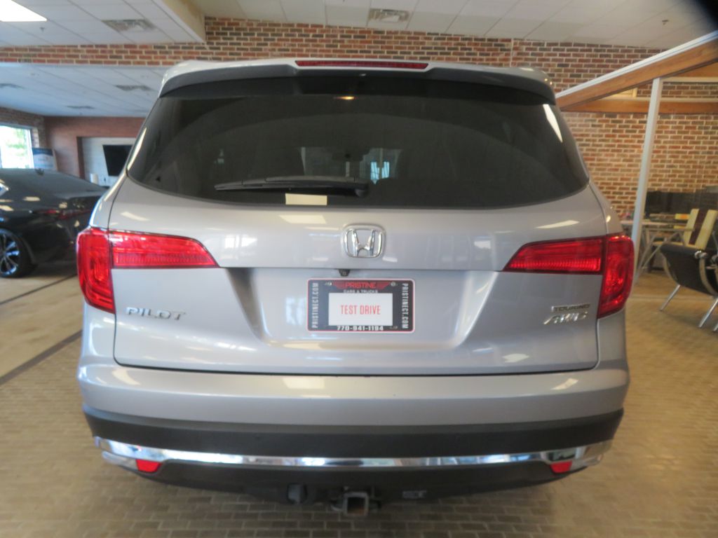 Photo 5 of this HONDA PILOT