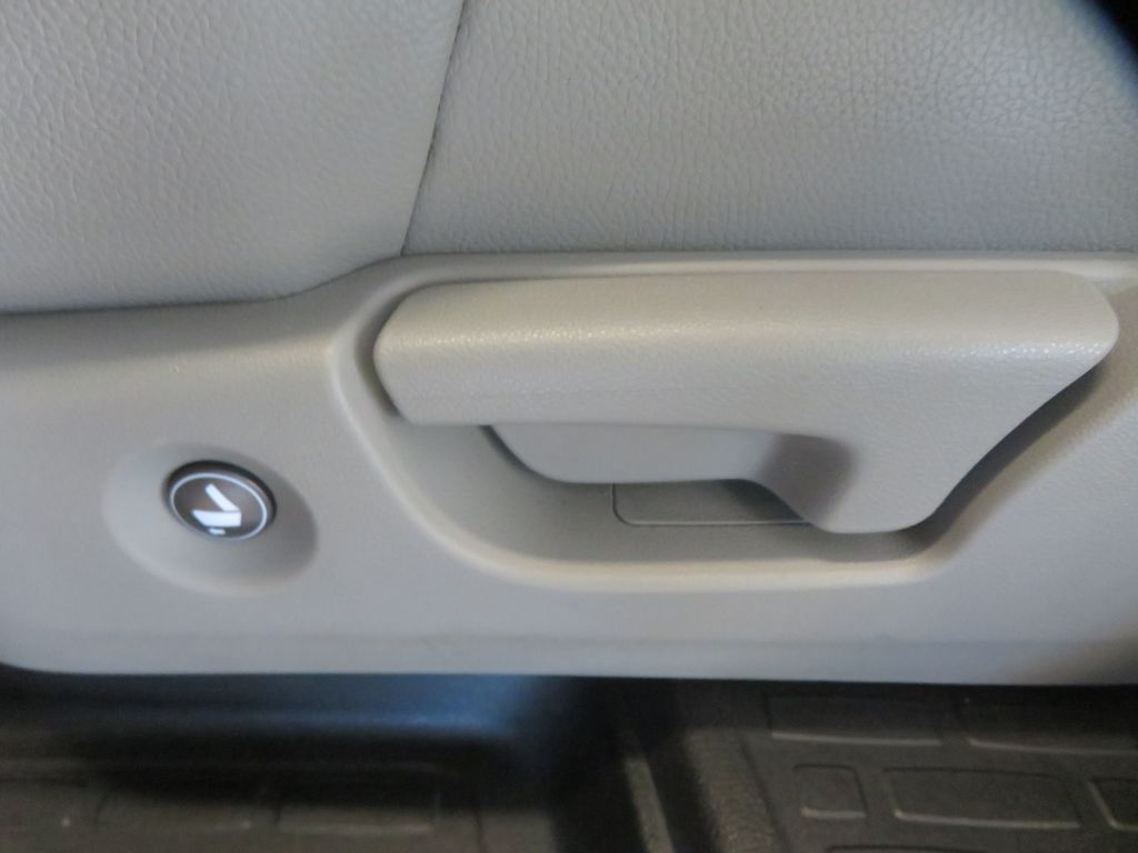 Photo 21 of this HONDA PILOT