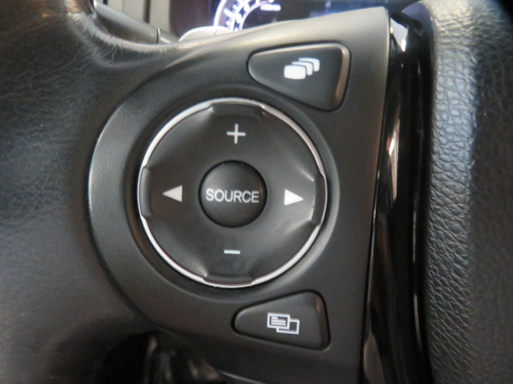 Photo 37 of this HONDA PILOT