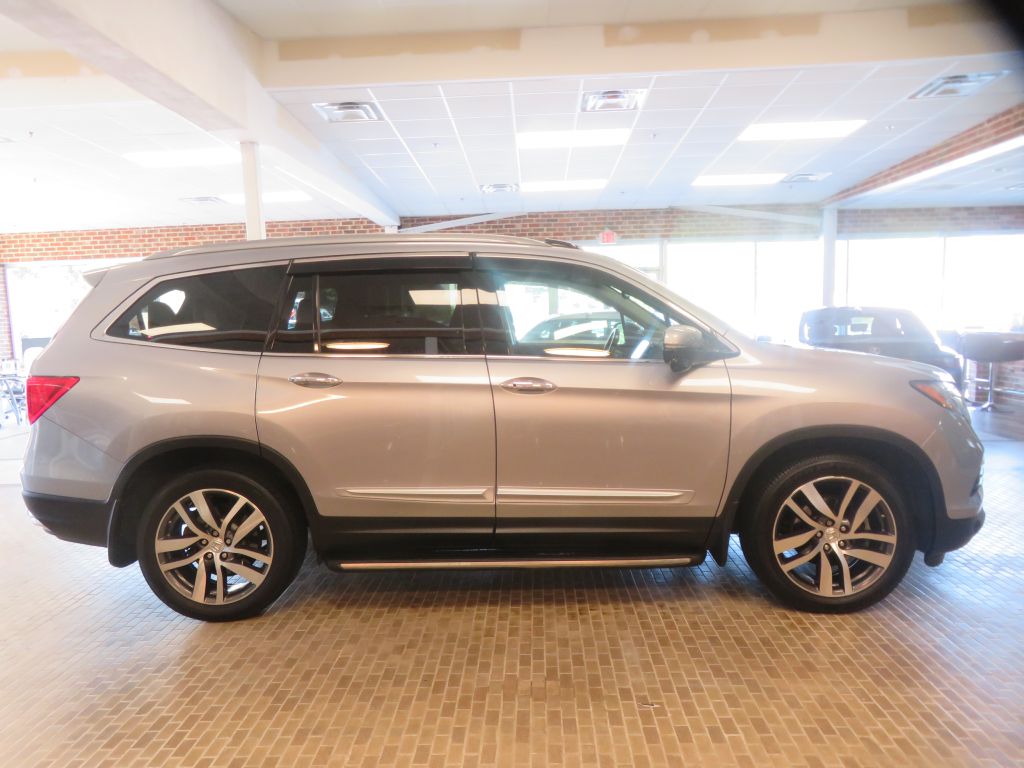 Photo 67 of this HONDA PILOT