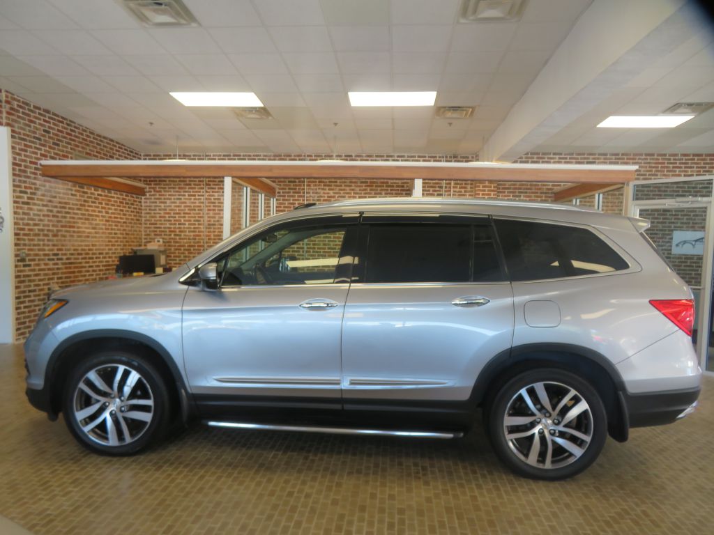 Photo 78 of this HONDA PILOT
