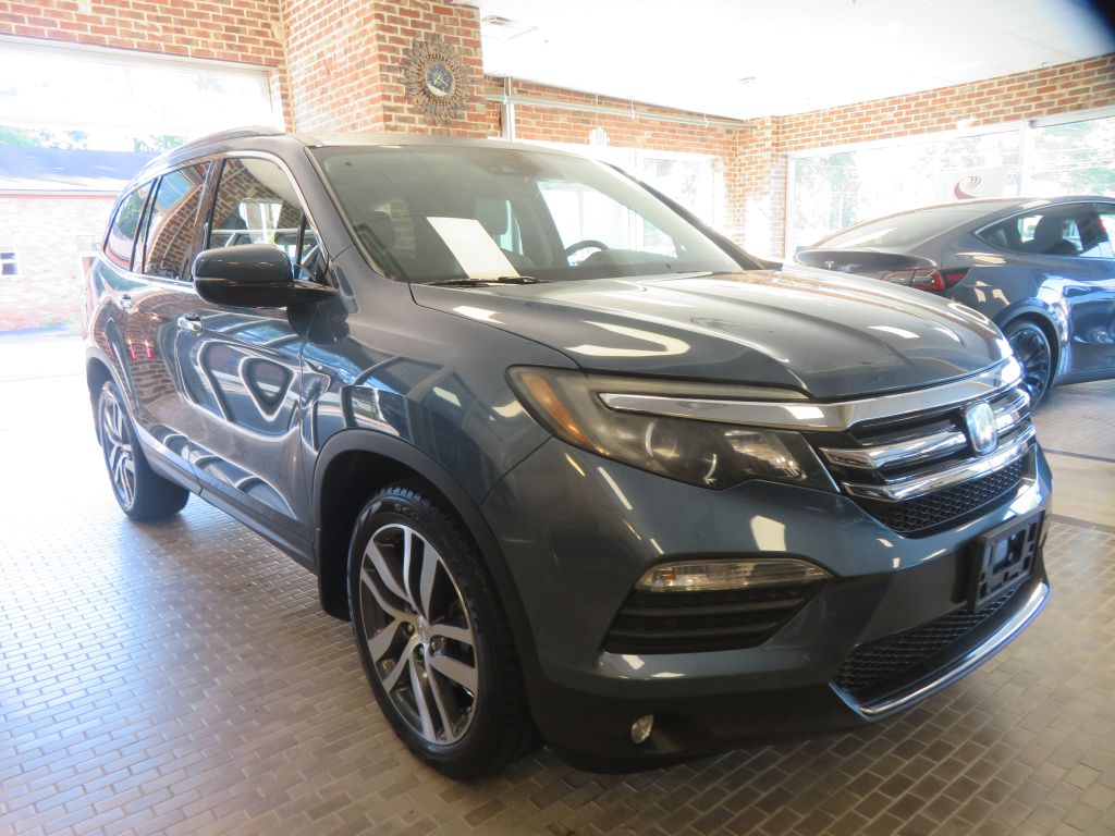 Photo 3 of this HONDA PILOT