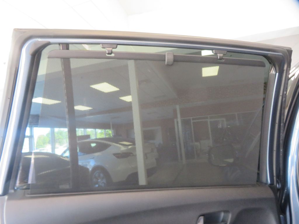 Photo 19 of this HONDA PILOT