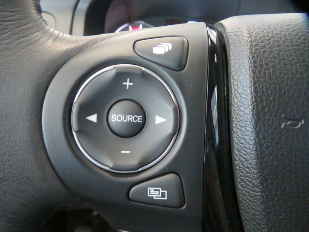 Photo 38 of this HONDA PILOT