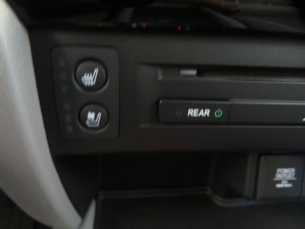 Photo 49 of this HONDA PILOT