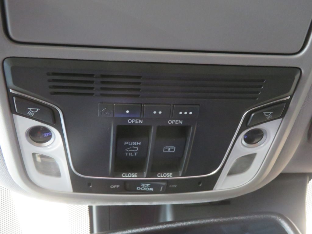 Photo 55 of this HONDA PILOT