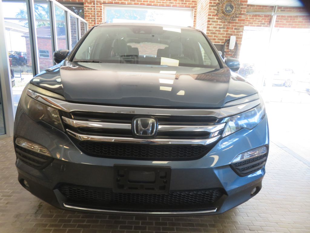 Photo 77 of this HONDA PILOT