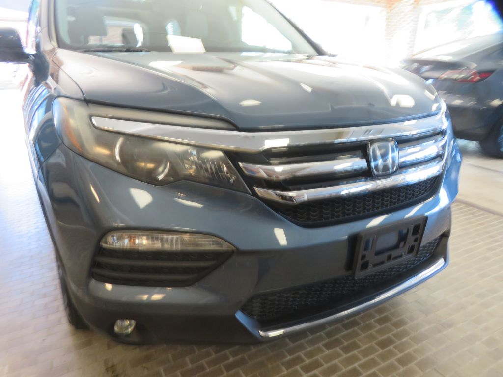 Photo 78 of this HONDA PILOT