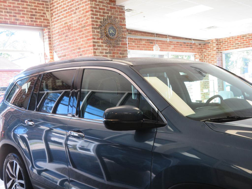Photo 80 of this HONDA PILOT