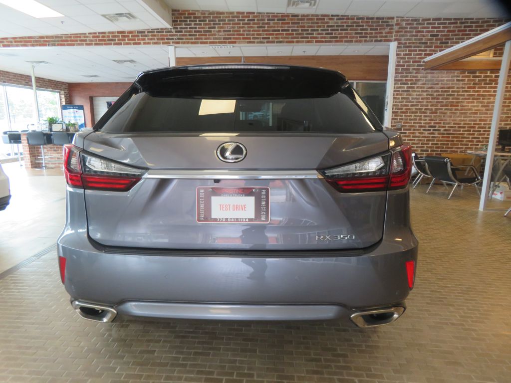 Photo 5 of this LEXUS RX