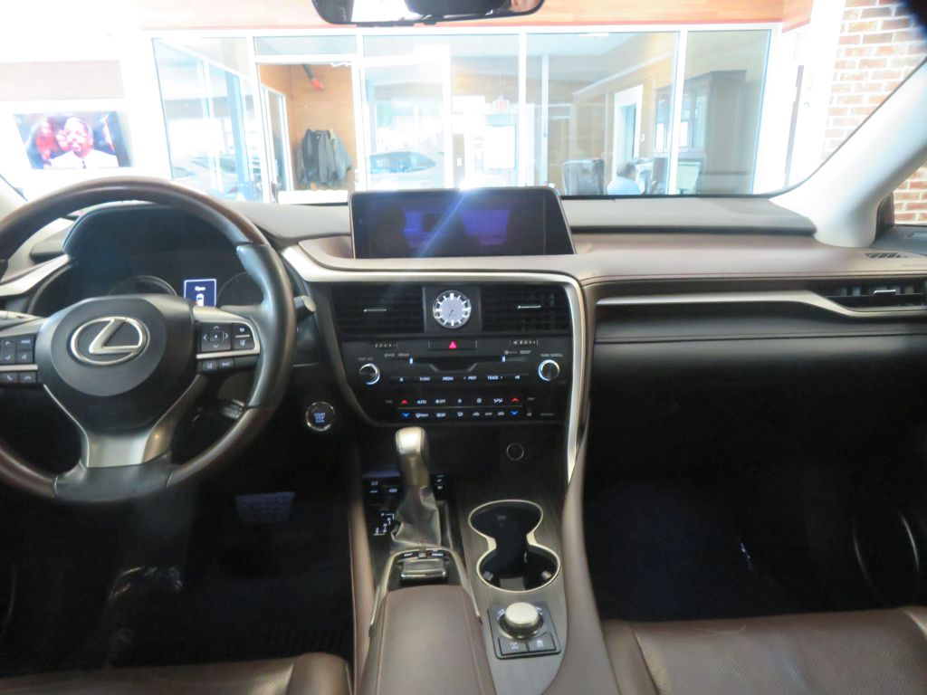 Photo 49 of this LEXUS RX