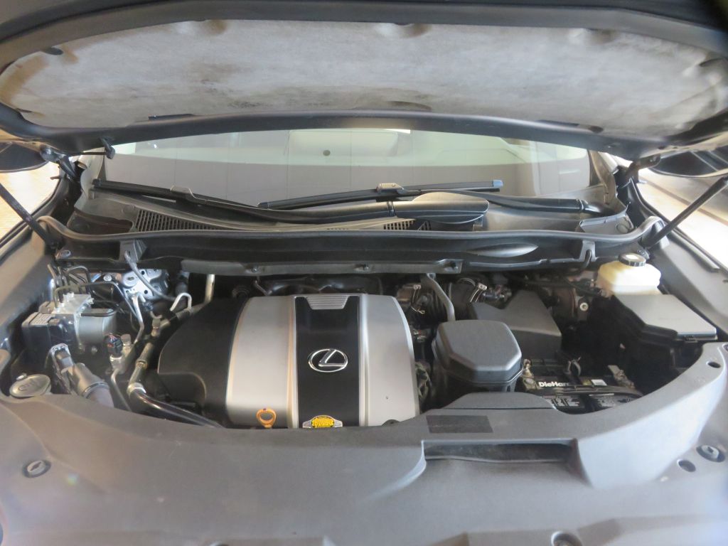 Photo 54 of this LEXUS RX