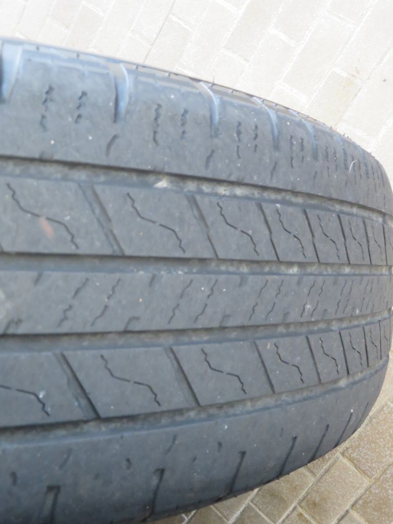 Photo 12 of this TOYOTA RAV4