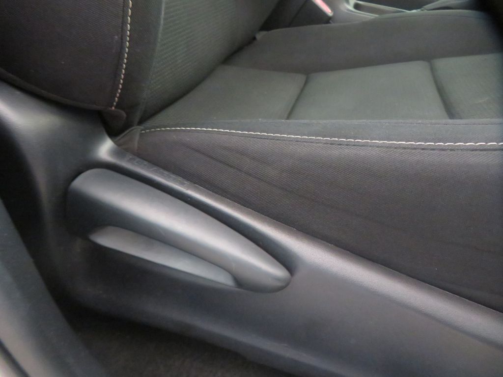 Photo 26 of this TOYOTA RAV4
