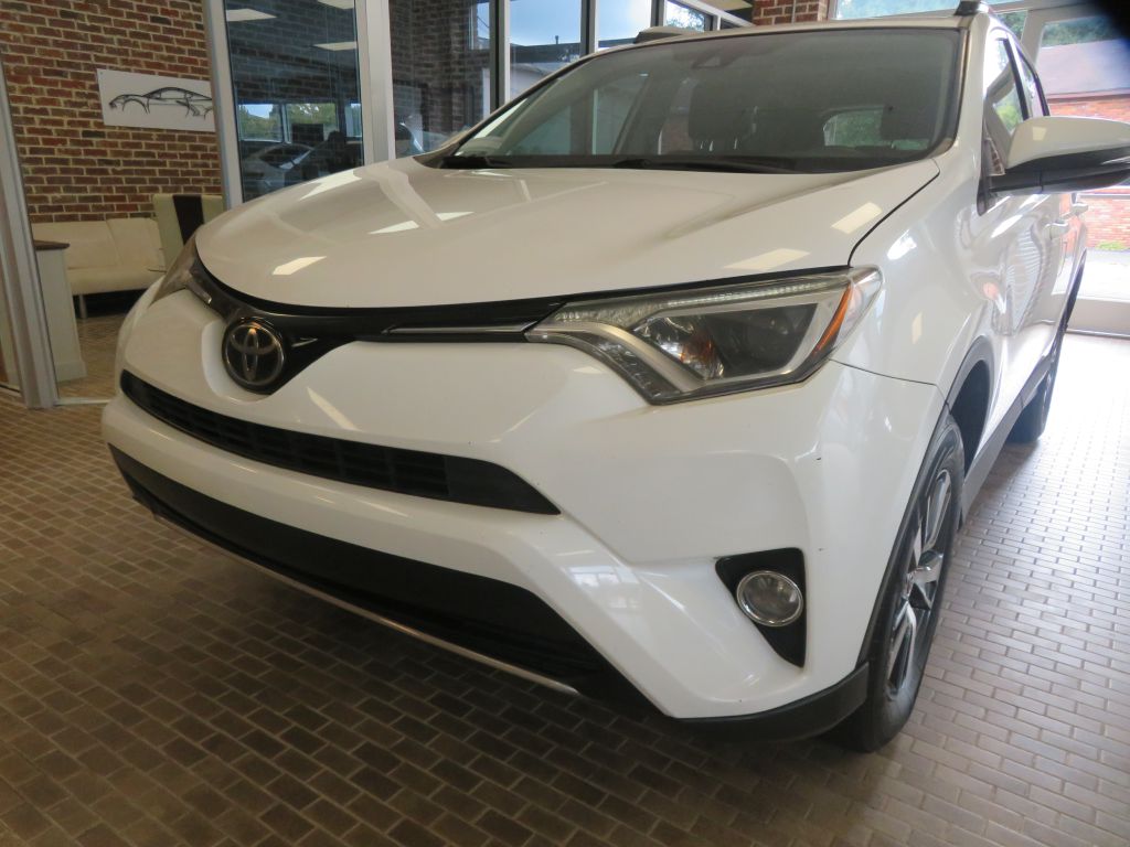 Photo 59 of this TOYOTA RAV4