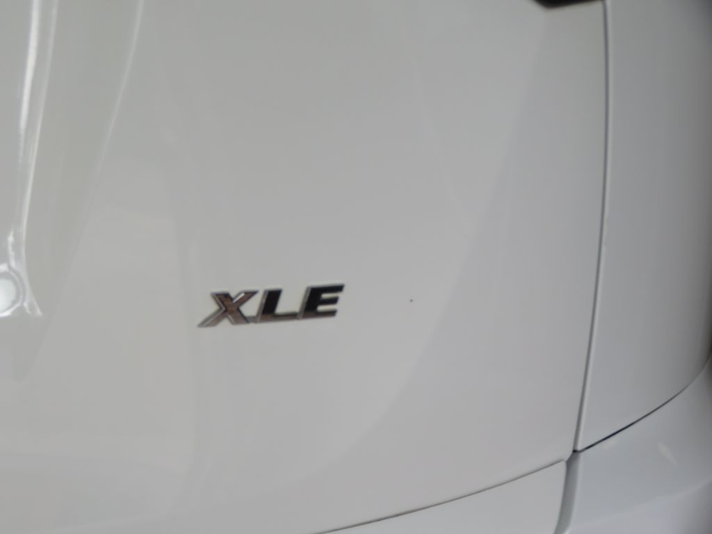 Photo 68 of this TOYOTA RAV4