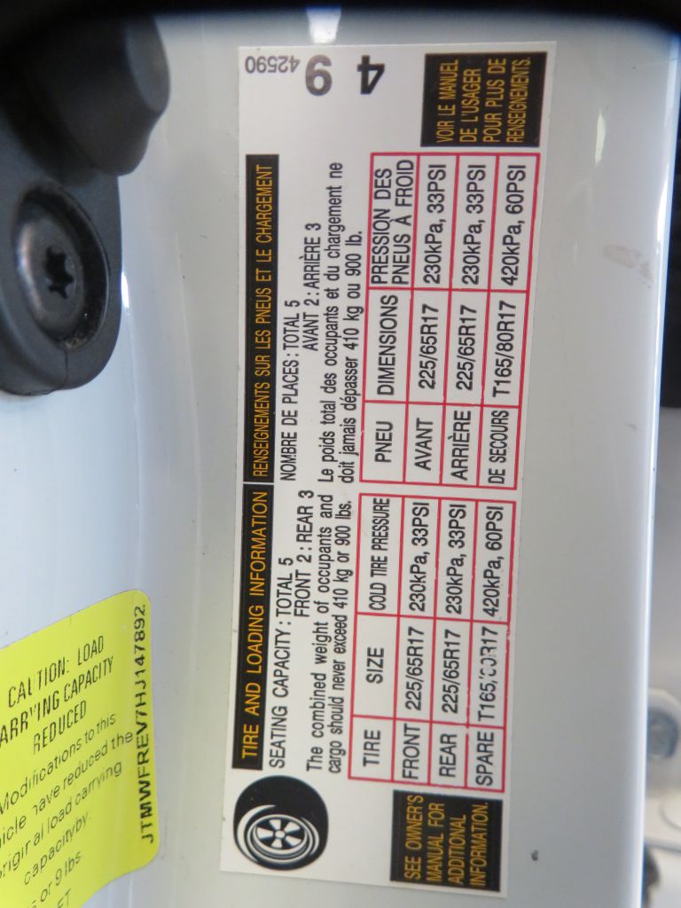 Photo 75 of this TOYOTA RAV4