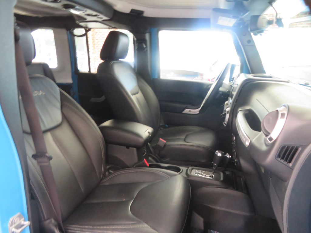Photo 25 of this JEEP WRANGLER UNLIMI