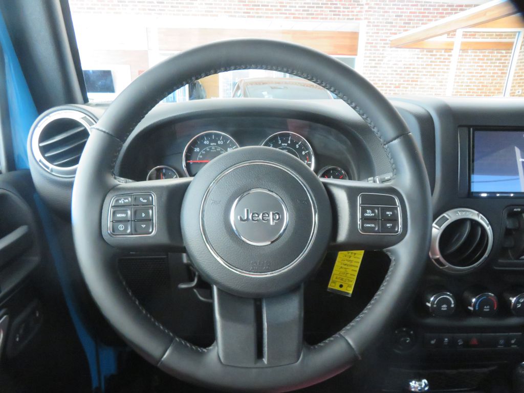 Photo 29 of this JEEP WRANGLER UNLIMI