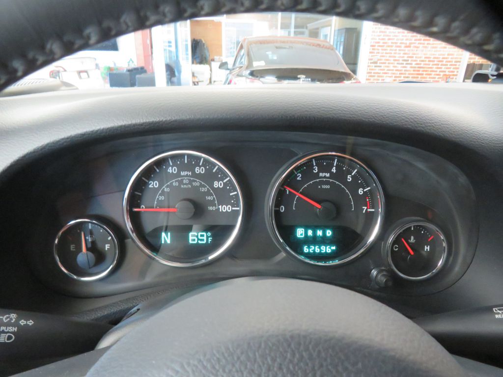 Photo 30 of this JEEP WRANGLER UNLIMI