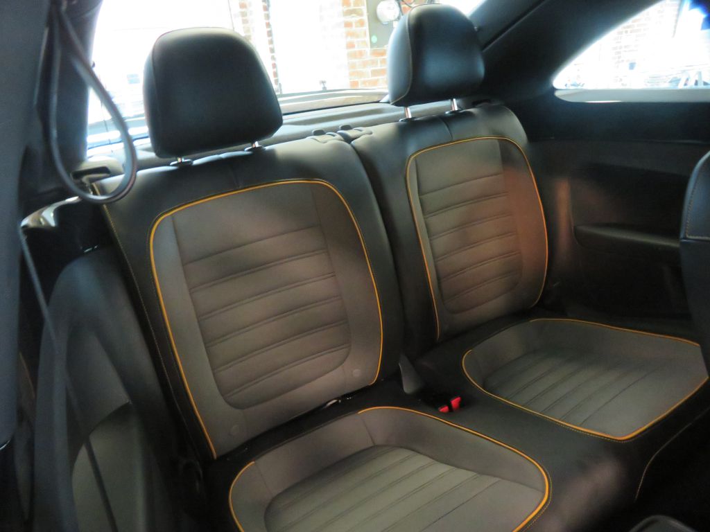 Photo 22 of this VOLKSWAGEN BEETLE