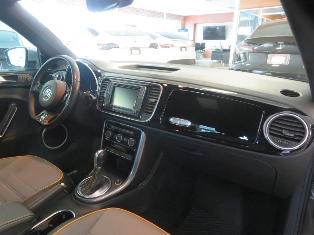 Photo 23 of this VOLKSWAGEN BEETLE