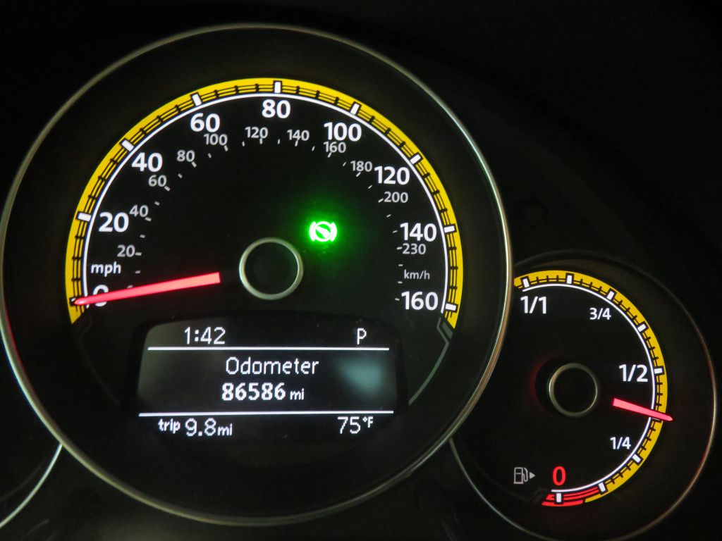 Photo 25 of this VOLKSWAGEN BEETLE