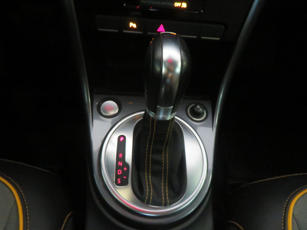 Photo 35 of this VOLKSWAGEN BEETLE
