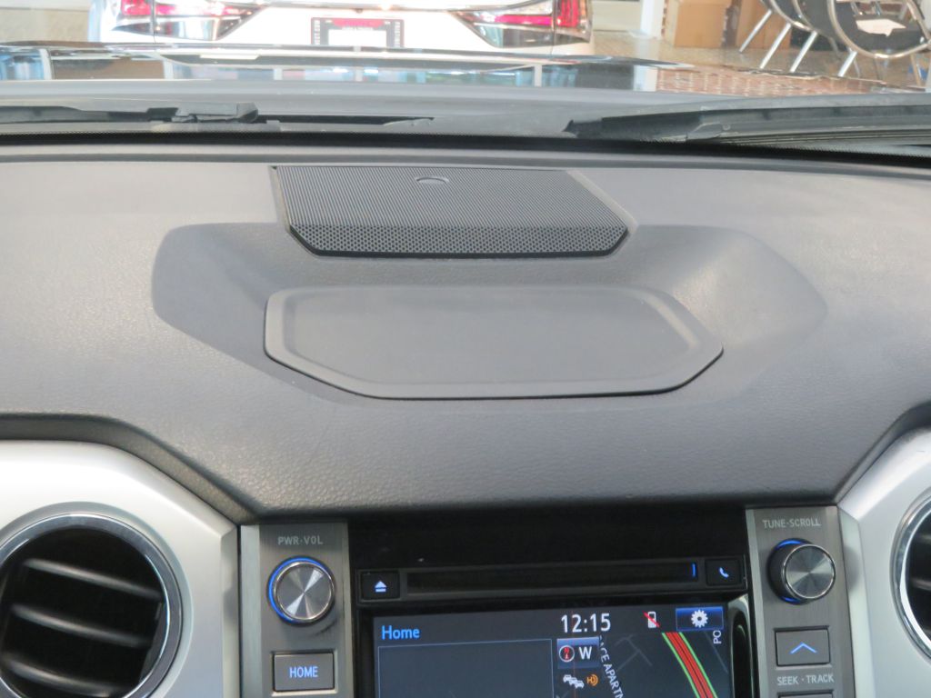 Photo 40 of this TOYOTA TUNDRA