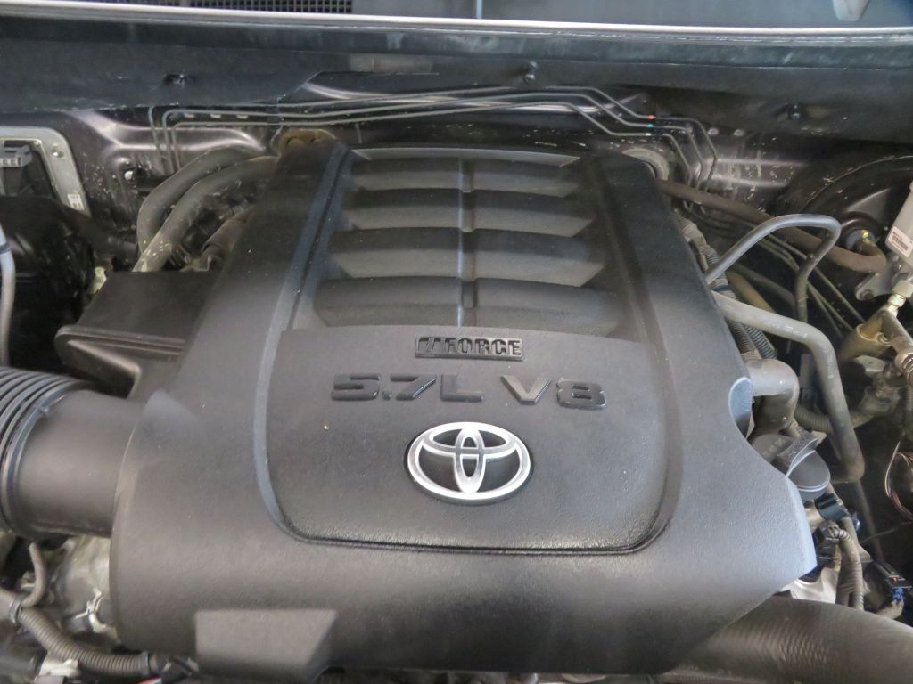 Photo 54 of this TOYOTA TUNDRA