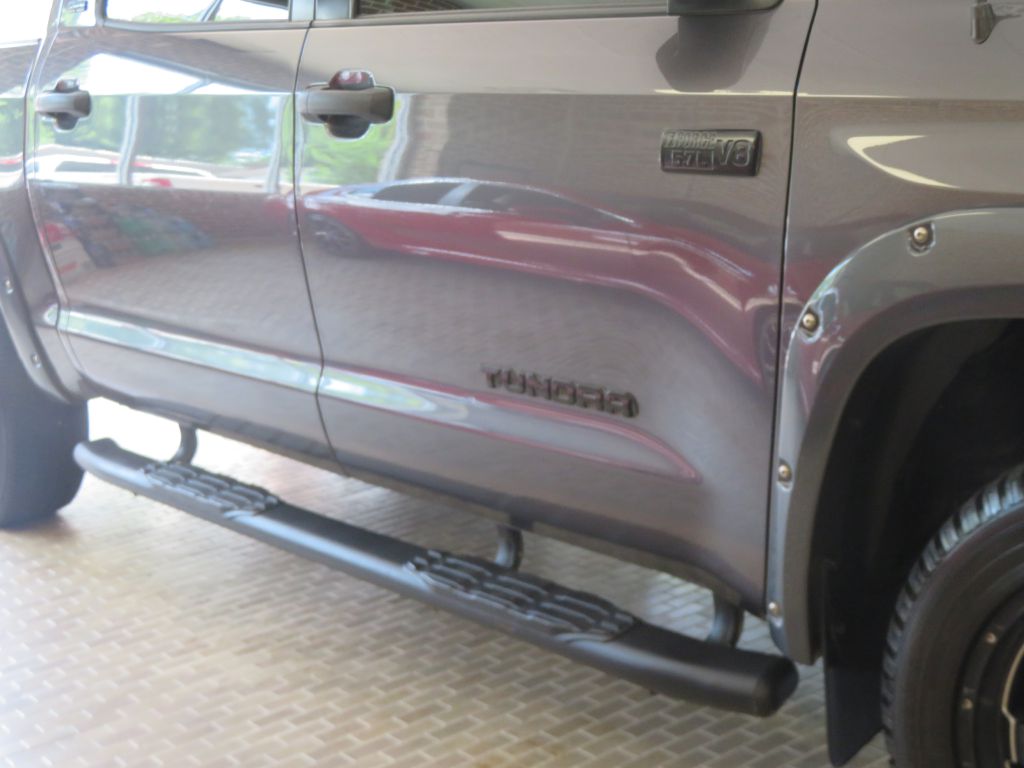 Photo 63 of this TOYOTA TUNDRA
