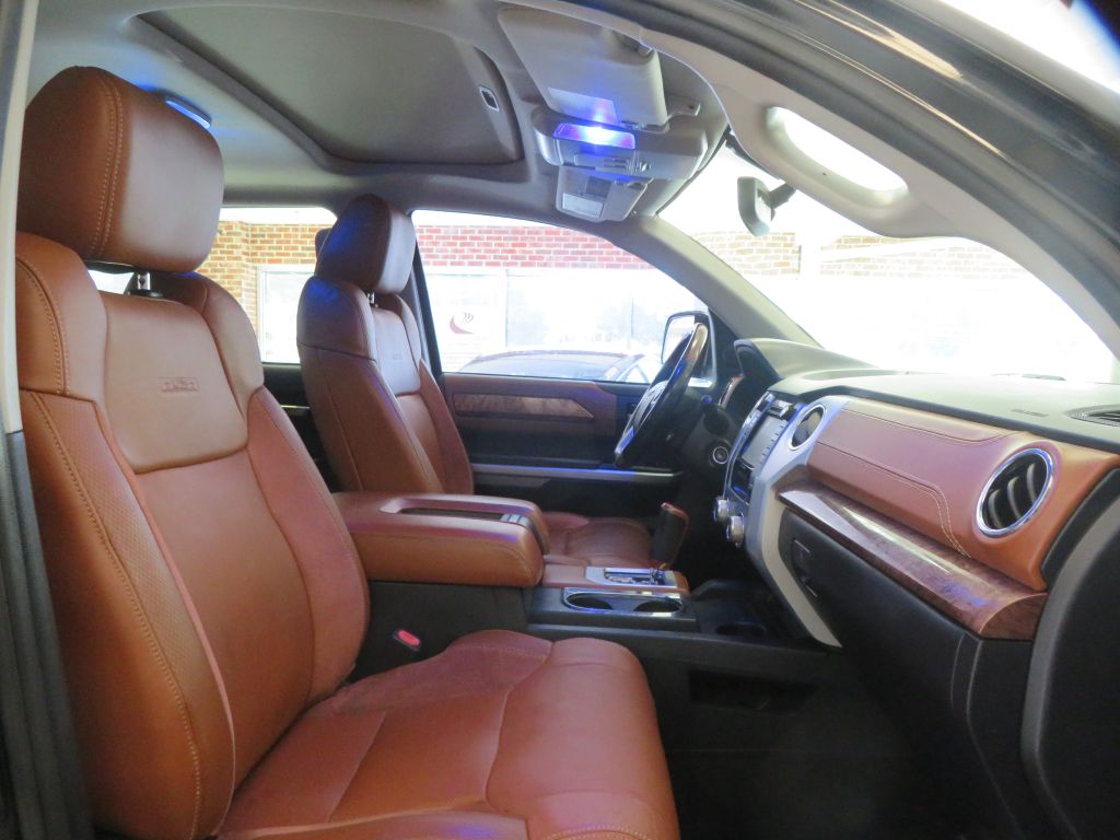 Photo 26 of this TOYOTA TUNDRA