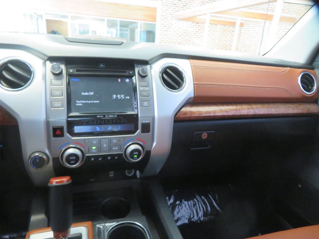 Photo 38 of this TOYOTA TUNDRA