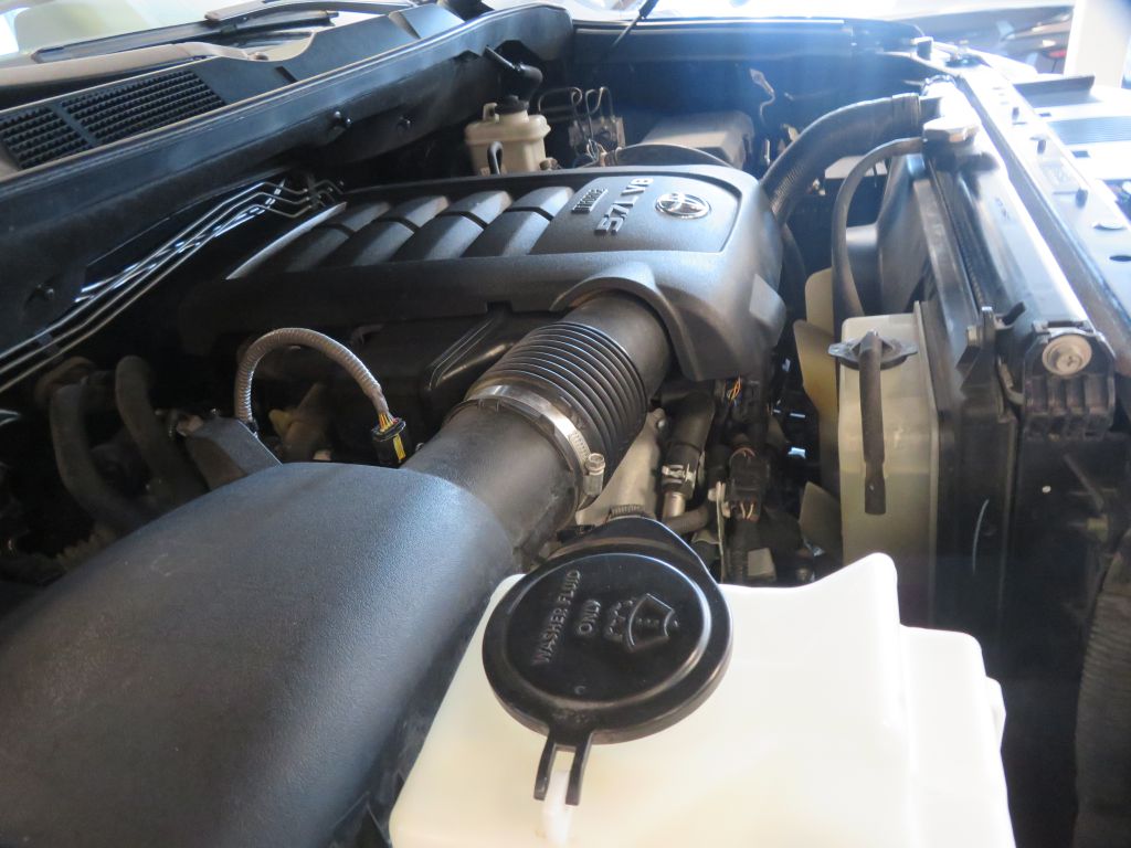 Photo 60 of this TOYOTA TUNDRA
