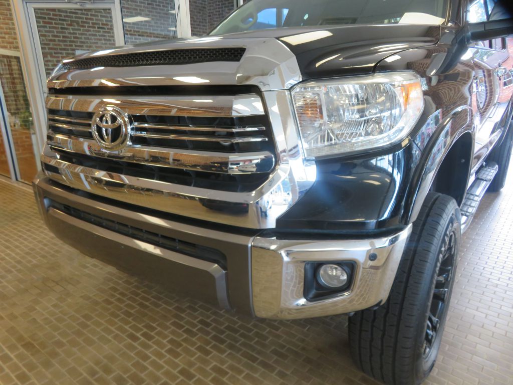 Photo 62 of this TOYOTA TUNDRA