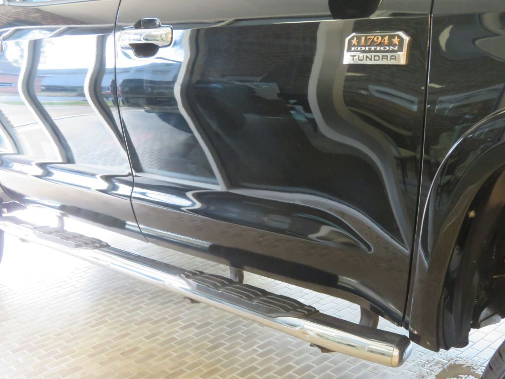 Photo 67 of this TOYOTA TUNDRA