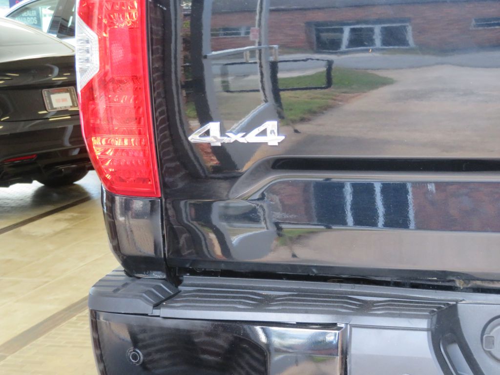 Photo 73 of this TOYOTA TUNDRA
